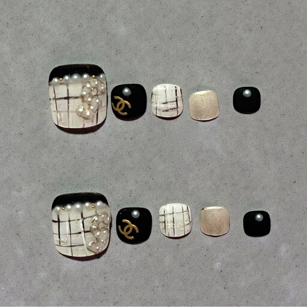 Luxury Designer Black White and Gold Press On Toe Nails with Pearl Accents